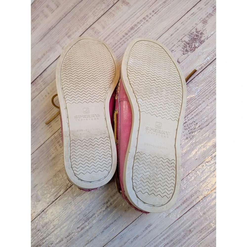 Sperry top sider girls teaberry/shiney pink size 13 M